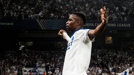 Youssoufa Moukoko bestätigt seine aufsteigende Form