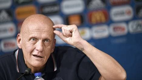 FBL-EURO-2016-REFEREES