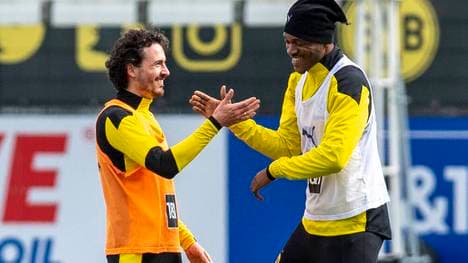 Thomas Delaney (li., mit Dan-Axel Zagadou) kehrt in die Bundesliga zurück