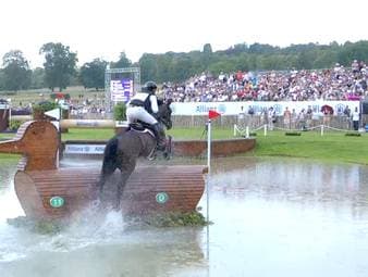 Auf dem Aachener Geländekurs wird Reitsport zum Denksport. Olympiasieger Michael Jung und sein Pferd Chipmunk bewahren den Durchblick und starten als Goldfavoriten in das Finale der Vielseitigkeits-WM.