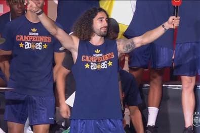Cucurella tut es schon wieder
