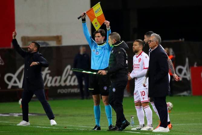 Nach 776 Tagen! Einstiger Kultprofi feiert Comeback