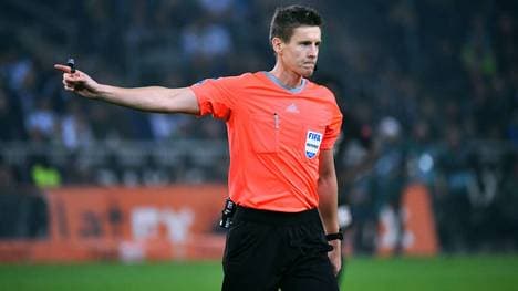 Daniel Siebert ist bei der WM in Katar im Einsatz