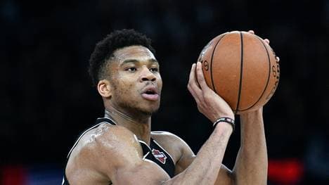 Giannis Antetokounmpo verlängert bei den Bucks