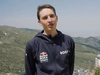 Florian Lipowitz geht bei der diesjährigen Tour de France mit Kollegen Remco Evenepoel als Doppelspitze fürs Red-Bull-Team an den Start. Die deutsche Tour-Hoffnung sieht darin einen entscheidenden Vorteil. 