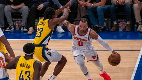 Jalen Brunson und die New York Knicks haben gegen die Pacers spät den Sieg verspielt