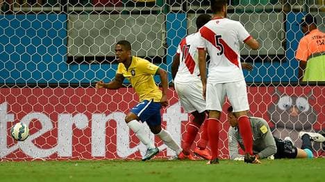 Brazil v Peru - 2018 FIFA World Cup Russia Qualifiers