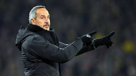 DORTMUND, GERMANY - FEBRUARY 14: Head coach Adi Huetter of Frankfurt reacts during the Bundesliga match between Borussia Dortmund and Eintracht Frankfurt at Signal Iduna Park on February 14, 2020 in Dortmund, Germany. (Photo by Frederic Scheidemann/Bongarts/Getty Images)