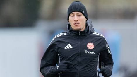 Younes Ebnoutalib steht vor einem emotionalen Debüt 