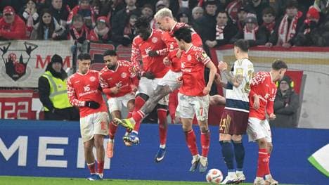 Fabio Viera erzielte bei der Freistoß den Ausgleich