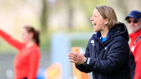 MSV-Trainerin Inka Grings hofft mit personellen Verstärkungen auf den Klassenerhalt