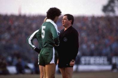 "Du riechst ja nach Alkohol, du bist ja total blau"