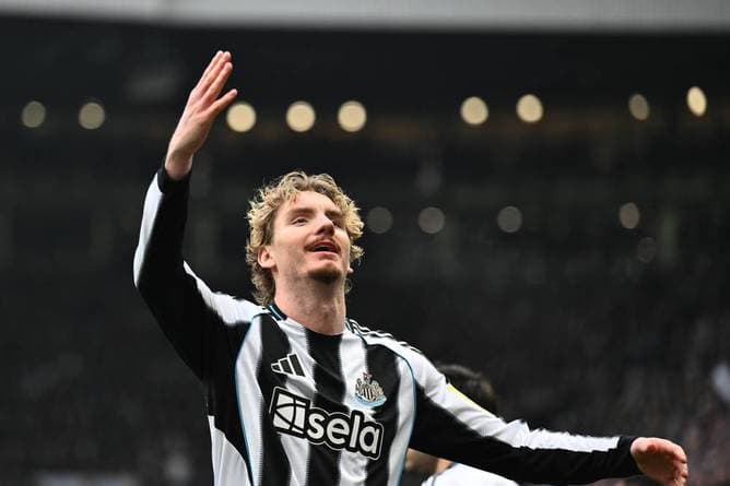 Emotionale Szene nach Woltemade-Tor