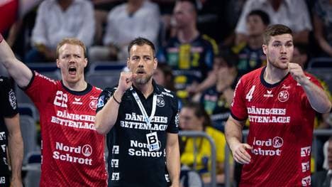 Rhein-Neckar Loewen v SG Flensburg-Handewitt - DKB HBL