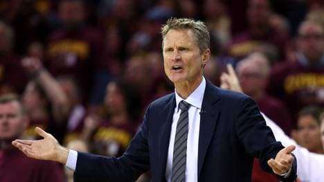 Steve Kerr nimmt wegen Rückenproblemen eine Auszeit