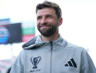 Kurios: Box-Star Usyk schlägt Müller