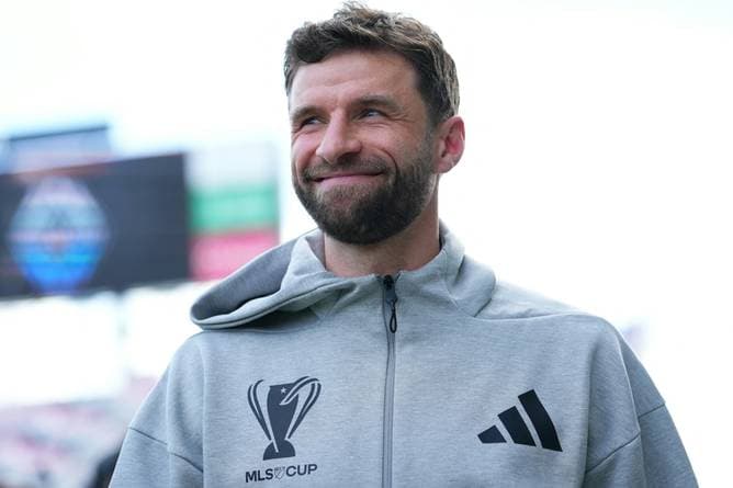 Kurios: Box-Star Usyk schlägt Müller