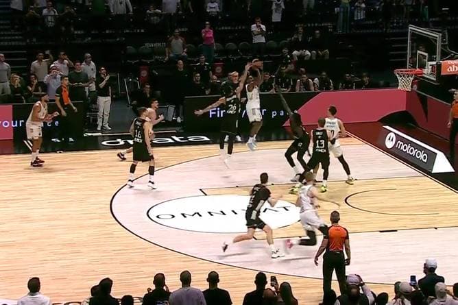 Was war das?! Bayern verzockt Sieg auf wahnwitzige Weise