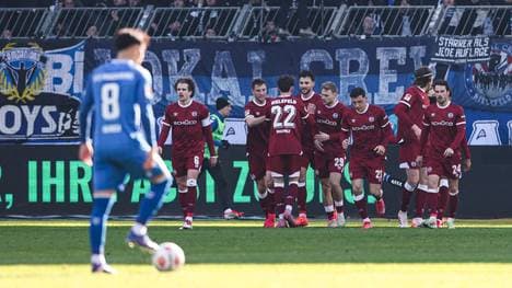 Arminia Bielefeld jubelt in Magdeburg