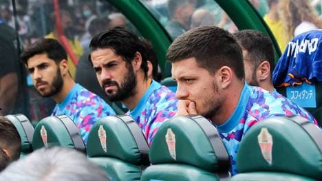 Luka Jovic saß auch gegen Elche nur auf der Bank bei Real Madrid