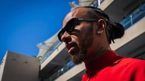 Lewis Hamilton erhält bei Ferrari ein maßgeschneidertes Cockpit