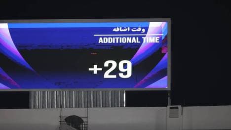 Im Azadi Stadion musste ungewöhnlich lange nachgespielt werden