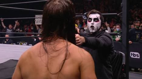 Danhausen legte sich bei AEW Beach Break mit Adam Cole an