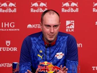 Die Gerüchte über einen MLS-Wechsel von Timo Werner halten sich hartnäckig. Sein Trainer und Namensvetter Ole Werner lässt sich allerdings nicht in die Karten schauen – auch in Bezug auf andere Personalentscheidungen.