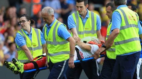 Ciro Immobile auf der Trage