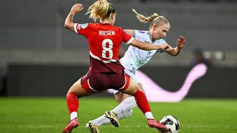 Im Einsatz für Norwegen: Thea Bjelde (r.)