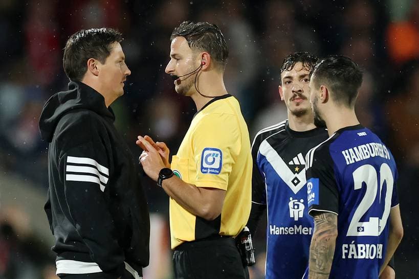 Fliegen dem Schiri-Boss diese Worte um die Ohren?