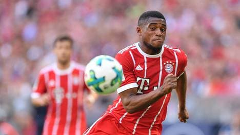 Franck Evina feierte Ende April gegen Eintracht Frankfurt sein Bundesligadebüt für Bayern