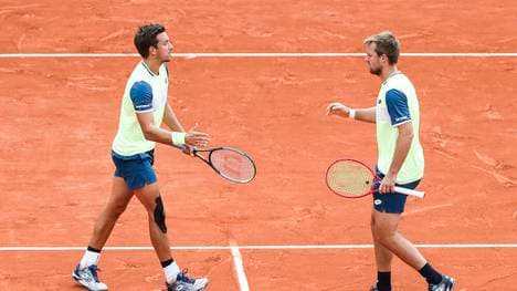 Kevin Krawietz (r.) und Andreas Mies stehen erneut im Finale der French Open