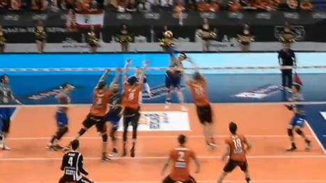 Friedrichshafen bleibt auch nach dem Topduell gegen Berlin ungeschlagen