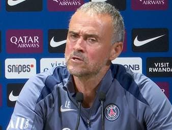 Nach der Niederlage gegen Bayern München findet PSG-Trainer Luis Enrique trotz des Schmerzes auch positive Aspekte. Der Spanier betont, dass in Top-Spielen kleinste Fehler den Unterschied ausmachen