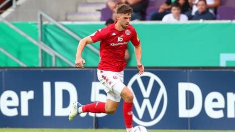 Mainz 05 um Mittelfeld-Talent Anton Stach konnte sich in der ersten Runde des DFB-Pokals souverän mit 3:0 gegen Erzgebirge Aue durchsetzen