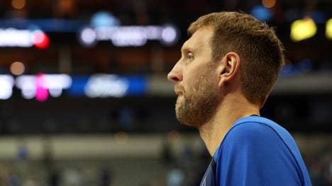 Dirk Nowitzki wird den Dallas Mavericks noch mehrere Wochen fehlen