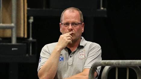Geschäftsführer Marc Henrik Schmedt (SC Magdeburg) - Handball Testspiel Sommervorbereitung Saison 2019-2020 Punktspiel SC Magdeburg vs. GOG Svendborg in der Ohrelandhalle in Haldensleben - Deutschland, Handball, Mann, Maenner,25.07.2019 *** Managing Director Marc Henrik Schmedt SC Magdeburg Handball Test match Summer preparation Season 2019 2020 Points match SC Magdeburg vs. GOG Svendborg in the Ohrelandhalle in Haldensleben Germany, Handball, Mann, Maenner,25 07 2019