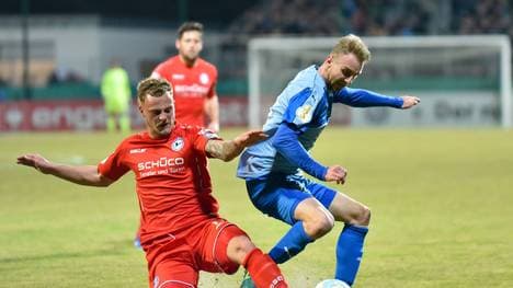 Marcus Meyer (r.) wurde als vierter Spieler Walldorfs ausgewechselt