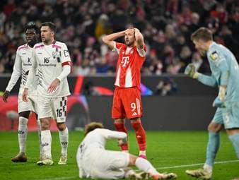 Bayern schrammt an Blamage vorbei