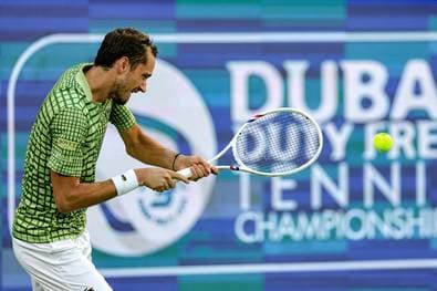 Stars verlassen Kriegsgebiet