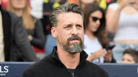 Sandro Wagner wird in Kürze beim FC Augsburg die Arbeit aufnehmen - nun bekommt er einen neuen Vorgesetzten