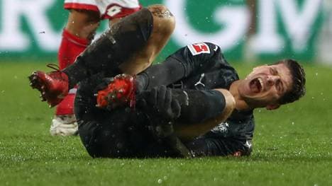 1. FSV Mainz 05 v VfB Stuttgart - Bundesliga