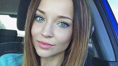 Angelina Petrova will ihren Fußball-Klub retten