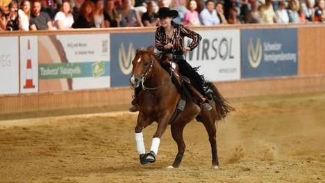 Gina Schumacher hat eine Goldmedaille bei der Reining-WM gewonnen