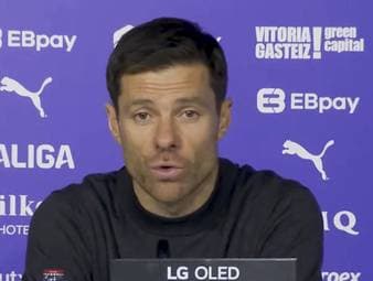 Real Madrid zeigte beim 2:1 gegen Alavés die geforderte Reaktion auf die Niederlagen gegen Vigo und City. Trainer Xabi Alonso betonte im Anschluss die Wichtigkeit des Zusammenhalts, um wieder in die Spur zu finden.