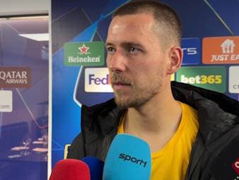 Waldemar Anton verliert mit Borussia Dortmund 1:4 gegen Manchester City - und analysiert im Anschluss schonungslos, woran es haperte. 