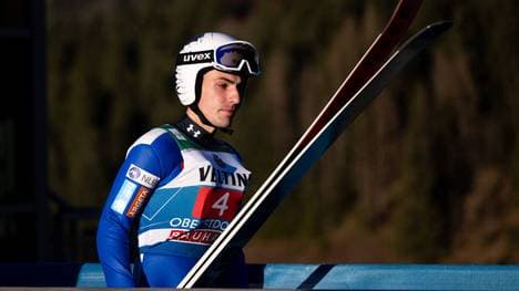 Timi Zajc wurde beim Tourneeauftakt disqualifiziert