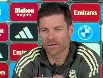 Real Madrids Xabi Alonso kritisiert die Aufarbeitung einer Schiedsrichter-Affäre Barcelonas aus der Vergangenheit. Die Katalanen blieben bislang straffrei - trotz Zahlungen an den ehemaligen Schiedsrichter-Boss Jose Maria Negreira - was "im Ausland für große Verwunderung sorgt", so der Trainer.