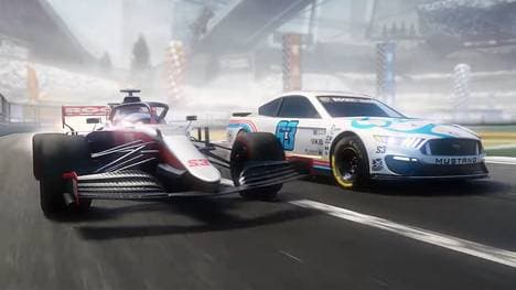 NASCAR und F1 in Rocket League?